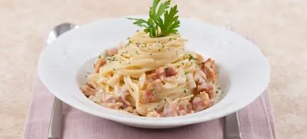 Pasta carbonara - a klasszikus recept és hogyan kell főzni tészta carbonara otthon