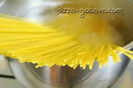 reteta bolognese Paste cu fotografie, spaghete bolognese