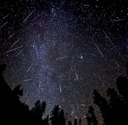 Perseidák augusztus 12-én, hogy hol és hogyan kell nézni a legszebb meteorzápor