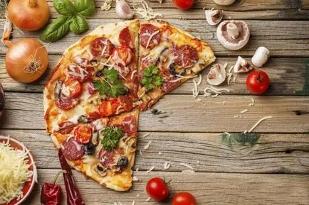 Pizza egy serpenyőben - 8 receptek