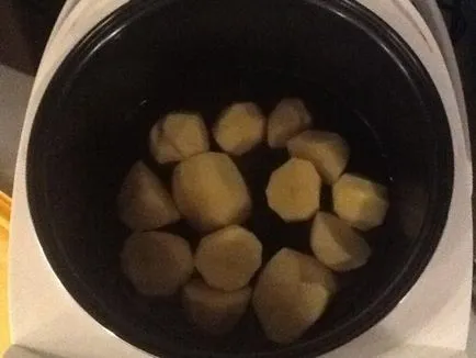 Банички с картофи в една стъпка по стъпка рецепта multivarka