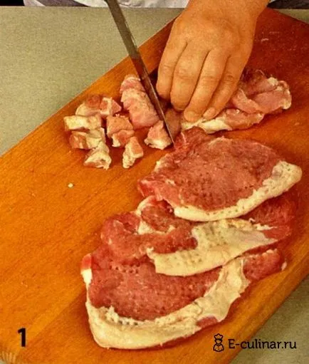 plăcintă cu carne de porc și cartofi în cuptor reteta cu o fotografie