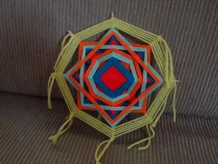 Weave Mandala de iubire, un dar cu propriile lor mâini