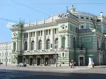 Informații detaliate despre teatre din București