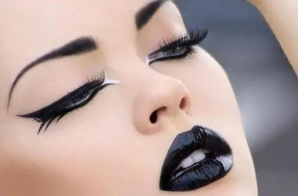 Ruj negru make-up secrete cu care să combine