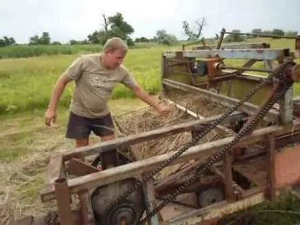 Raft cu mâinile de pe panoul KAMAZ