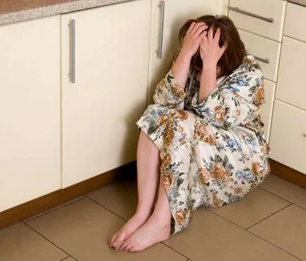 Simptomele depresiei postnatale și tratament