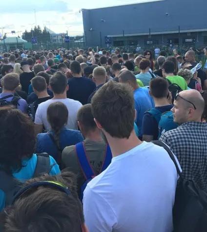За що українців не пускають в Європу - персона (українців) За що українців не пускають в Європу - персона