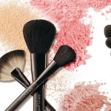 Szakmai kefe make-up make-up cég Oriflame Jonas vramel