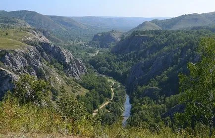 Пътуване по планинските Башкирия с кола