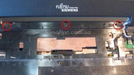 Szétszerelése laptop Fujitsu Siemens AMILO Li 1705 - nima első