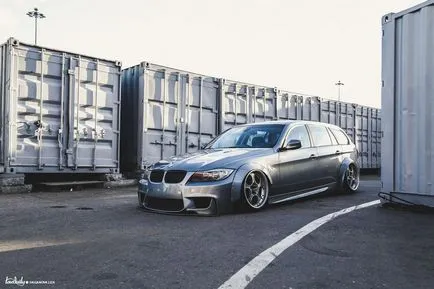 Delapidator - BMW E91 2009 LCI 320d - lowdaily - societate de automobile