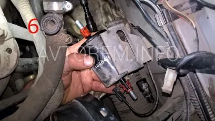 Заміна паливного фільтра на автомобілях daewoo lanos, daewoo sens, chevrolet lanos (паливний фільтр шевроле ланос) Заміна паливного фільтра на автомобілях daewoo lanos, daewoo sens, chevrolet lanos