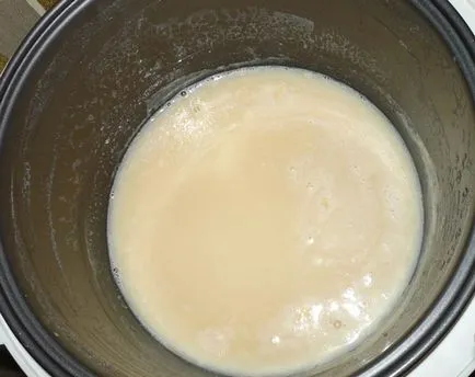 Мляко сгъстено в multivarka на рецепта