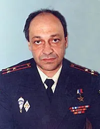 Журнал для спецназу - братик - співрозмовник герой Укаїни полковник олександр чернов () Журнал для спецназу - братик - співрозмовник герой Укаїни полковник олександр чернов