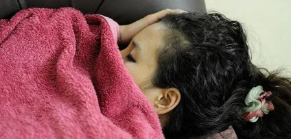 Жовті виділення у жінок, норма або відхилення небезпечні симптоми і відмінні ознаки, здорова (симптоми) Жовті виділення у жінок, норма або відхилення небезпечні симптоми і відмінні ознаки, здорова