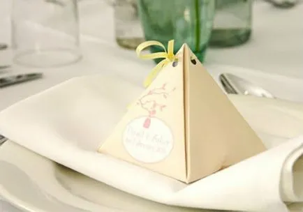 Сватбени бонбони кутии за гости да изберат и как да правят