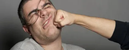 Звуки людей скачати