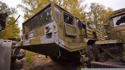 ЗРК С-200 іржавіють в підмосковних лісах - военное обозрение (кудись) ЗРК С-200 іржавіють в підмосковних лісах - военное обозрение