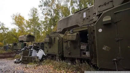 ЗРК С-200 іржавіють в підмосковних лісах - военное обозрение (системи) ЗРК С-200 іржавіють в підмосковних лісах - военное обозрение