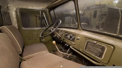 ЗРК С-200 іржавіють в підмосковних лісах - военное обозрение (щось) ЗРК С-200 іржавіють в підмосковних лісах - военное обозрение