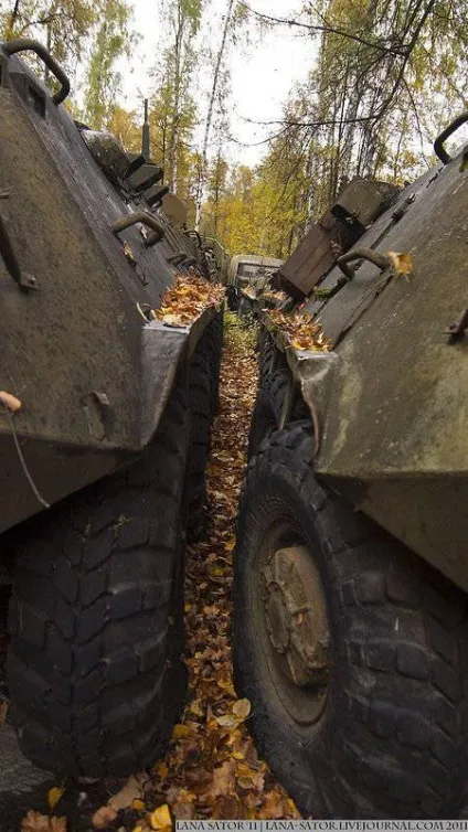 ЗРК С-200 іржавіють в підмосковних лісах - военное обозрение (потрібні) ЗРК С-200 іржавіють в підмосковних лісах - военное обозрение