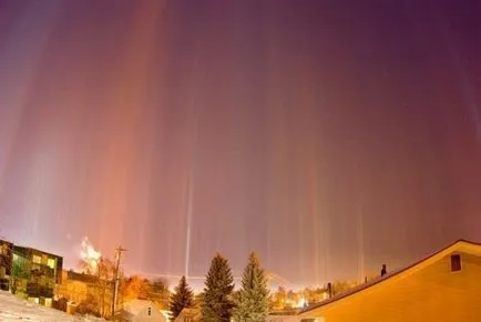 Stalpi de lumină din cer (foto) - un fenomen natural interesant