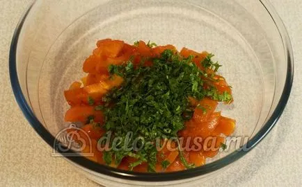 Meleg saláta recept egy fotó - egy lépésről lépésre előállítására egy meleg saláta paradicsom és paprika