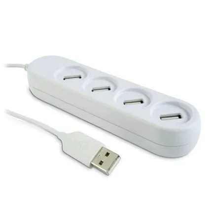 Laptopok kis USB csatlakozója van, és egy doboz,