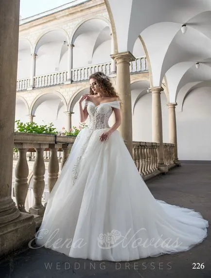 Ukrán tervezők esküvői ruhák