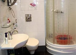 Instalarea cabină de duș (unghi) în Hrușciov - jurnalul de aplicații on-line - bayanay
