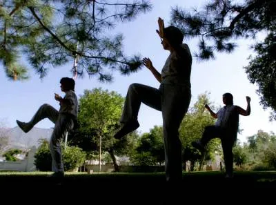 Exerciții în osteocondrozei lombare (gimnastică și de încărcare)