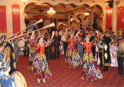 Узбекските сватбени - обичаи и традиции
