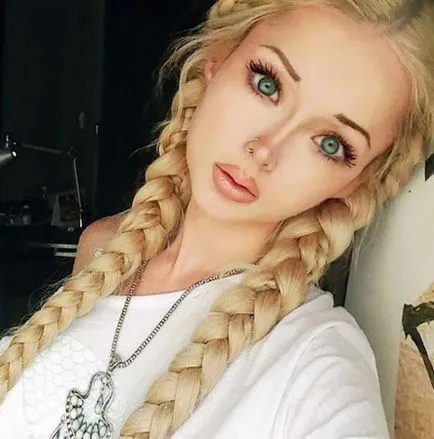 Valeria Lukyanova fără machiaj