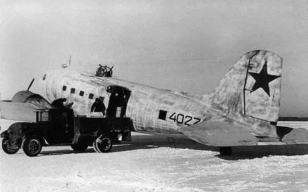 Katonai szállító repülőgép Li-2 - Honvédségi Szemle