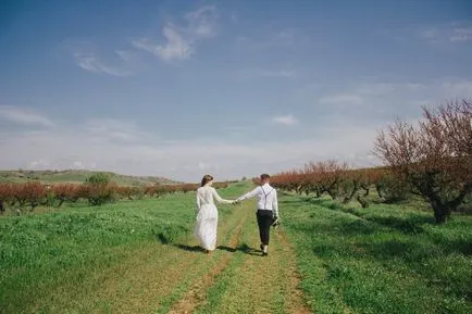 A buja kerti esküvő Valerij és Yana