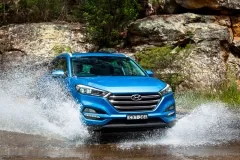 Tussal Hyundai sau Toyota Rav 4 încercare de a compara cele două crossover-