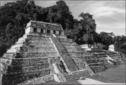 Temple of the feliratok Palenque