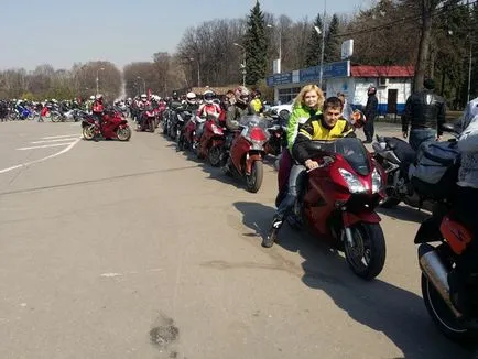 A robbanás az agy - vagy válasszon sport turisztikai honda cbr600f4i vs honda cbr600f2011 vs honda vfr800 vs