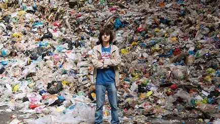 20 éves férfi megtalálta a módját, hogy tisztítsák meg a tengerek és óceánok műanyag törmeléket