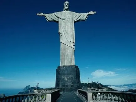 A híres szobra Rio de Janeiro, Brazília