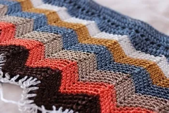 Як правильно робиться візерунок зигзаг гачком