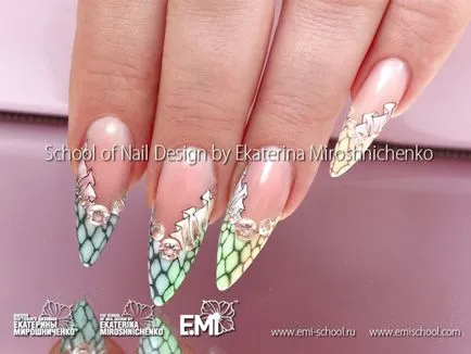 20 fénykép Nail design hatását kígyó bőre, fotó köröm design kígyó bőre