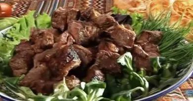 Ce să gătească carne tocată rapid și gustos în cuptor