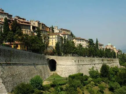 Ce să vezi în Bergamo locuri cele mai interesante