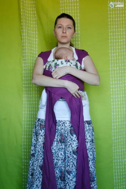 Fotoinstruktsiya cum să poarte un nou-născut în mai-sling