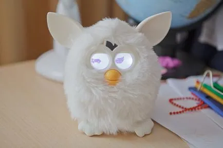 Furby - o jucărie inteligentă