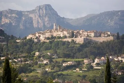 Град Грас (Grasse) - световната столица на парфюмите (снимка)