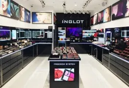 Inglot (Inglot) - козметика магазин и онлайн магазин за мнения, каталог и адреси