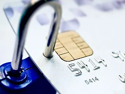 Как да се осигури банкова карта от измамници